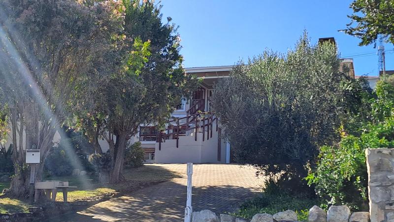 4 Bedroom Property for Sale in Stilbaai East Western Cape